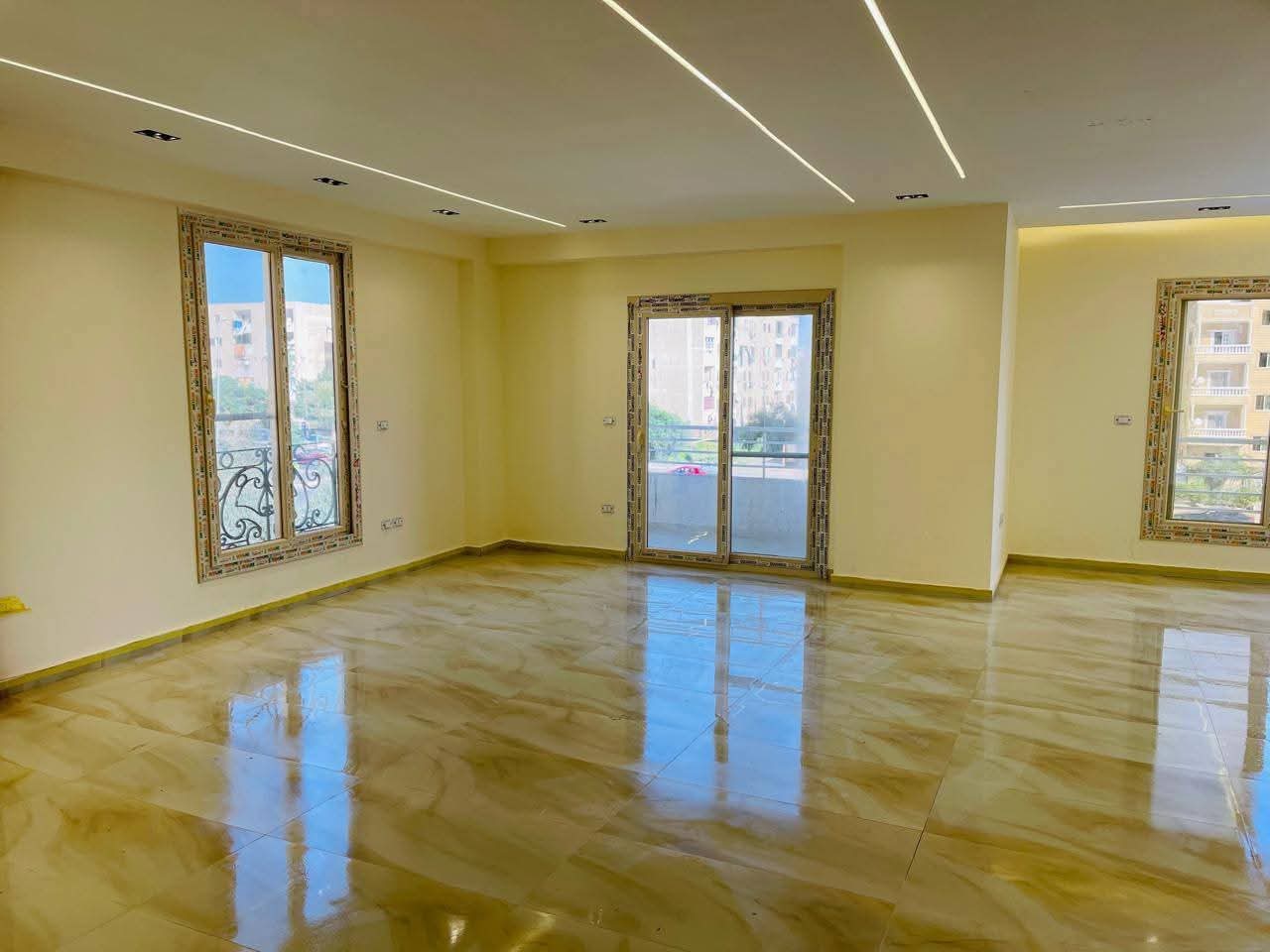 شقة للإيجار السكني أول ساكن في الشيخ زايد ✨🏡