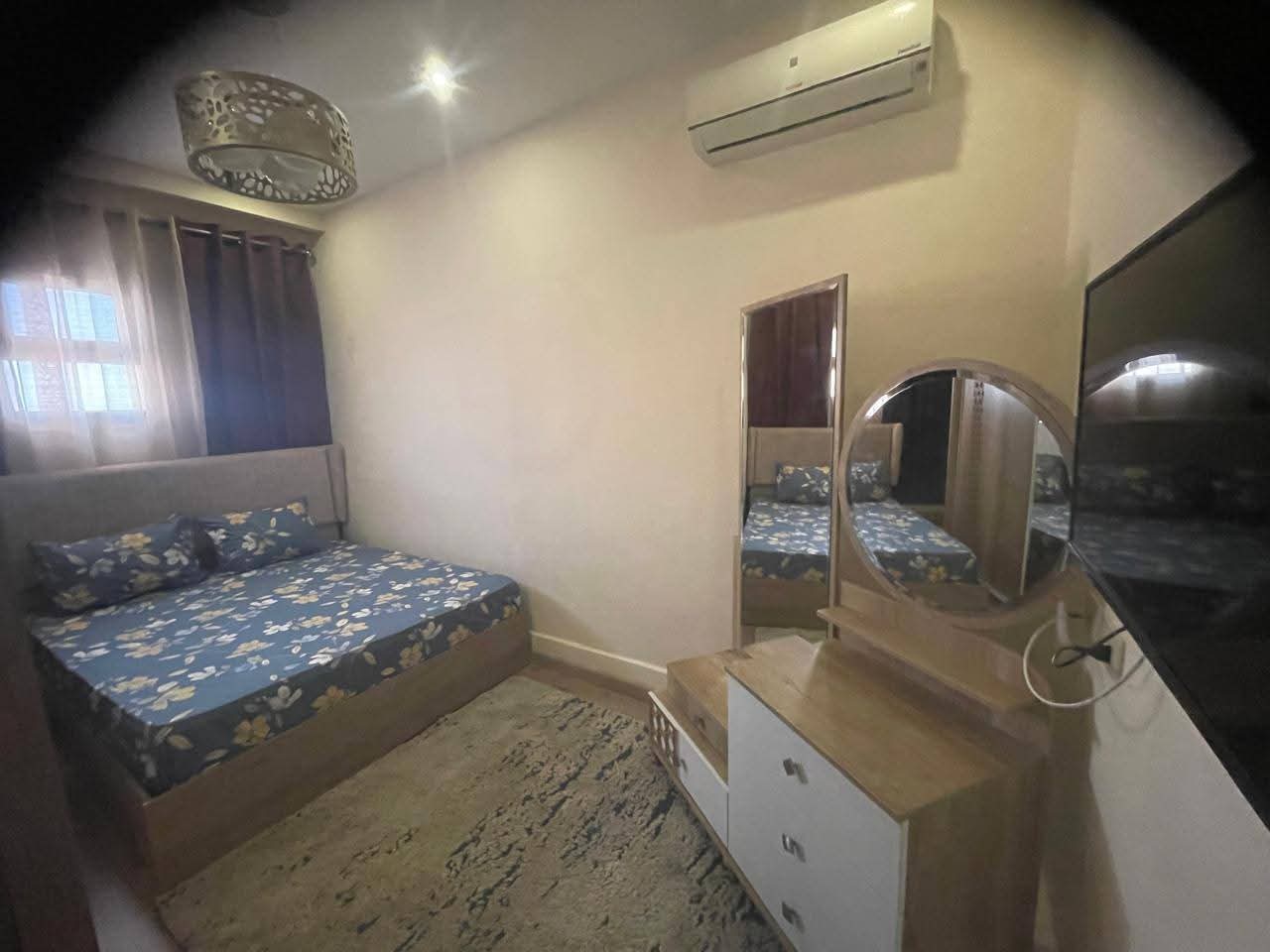 شقه استديو للايجارالمفروش  بكمبوند اكاسيا  التجمع الاول