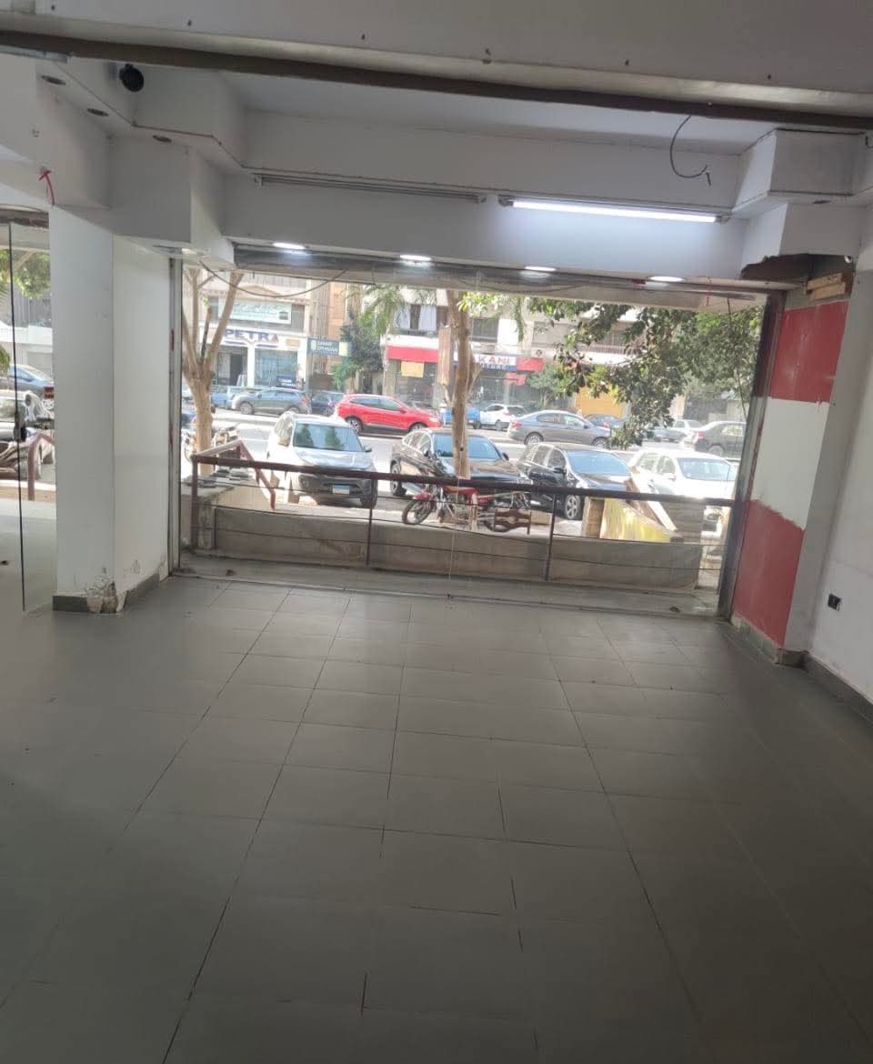 محل تجاري للإيجار في مدنيه نصر 🔥 📍 شارع رئيسي  ✨